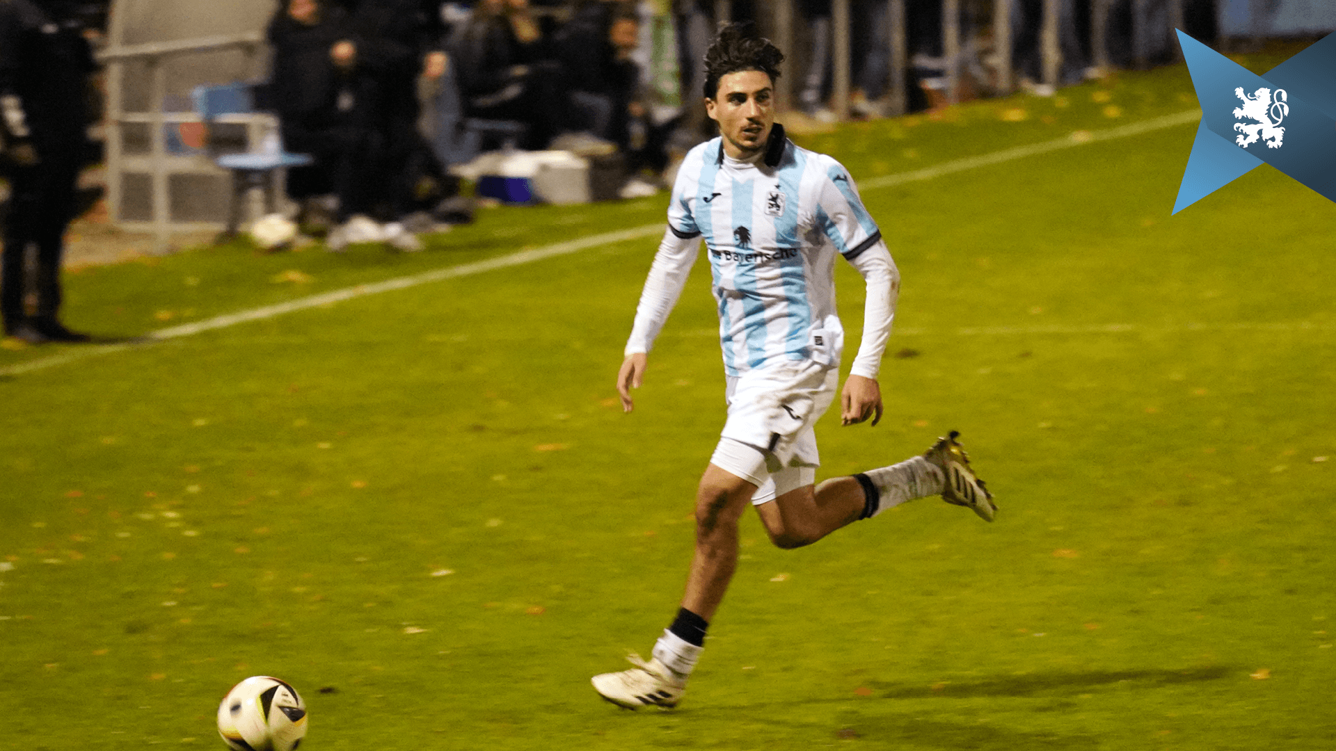 U21 tütet Herbstmeisterschaft mit 2:1 Sieg in Ismaning ein.