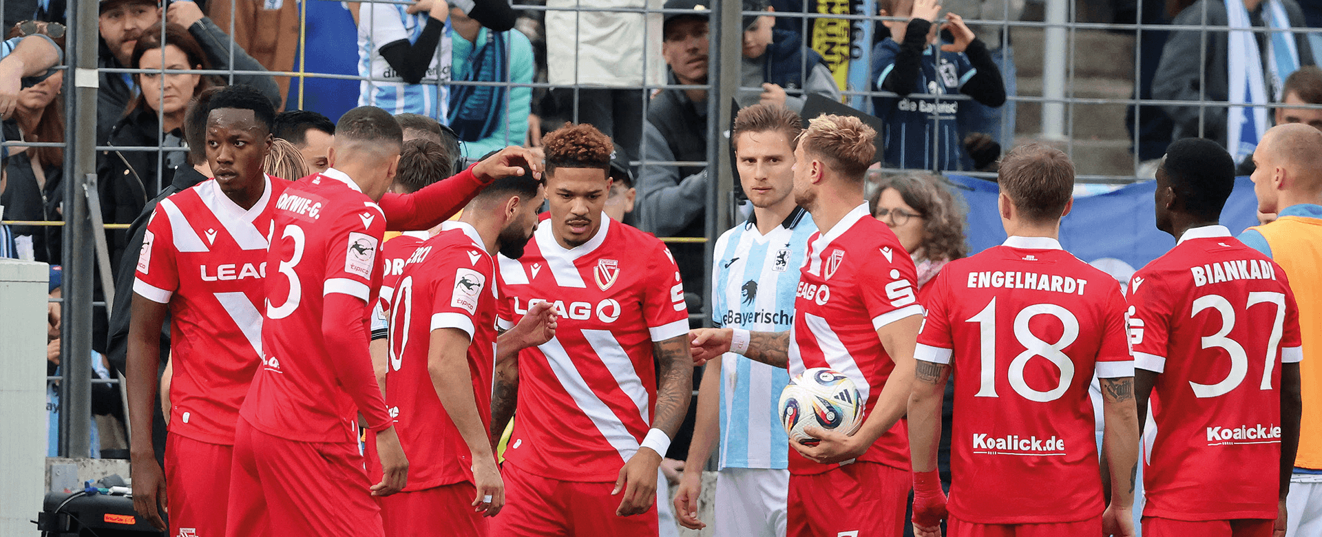 Nein zu Rassismus: Löwen entschuldigen sich bei Justin Butler und Energie Cottbus.