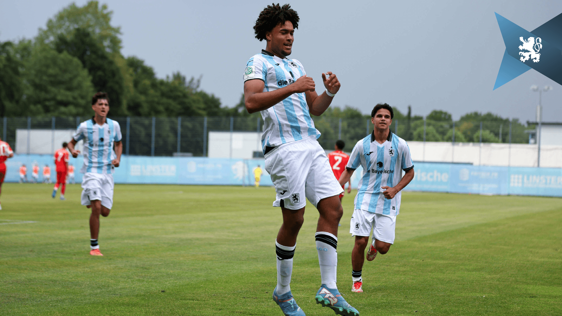 U19 will in Karlsruhe die Siegesserie fortsetzen.